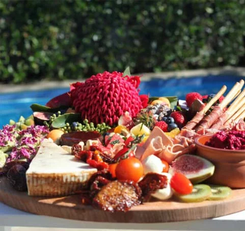 HOW TO CREATE THE PERFECT APERITIVO PLATTER HOW TO CREATE THE PERFECT APERITIVO PLATTER
