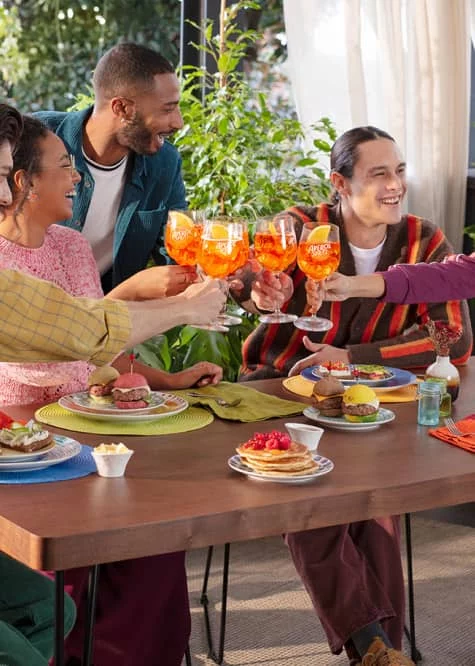The Aperol Guide to the Perfect Dinner Party